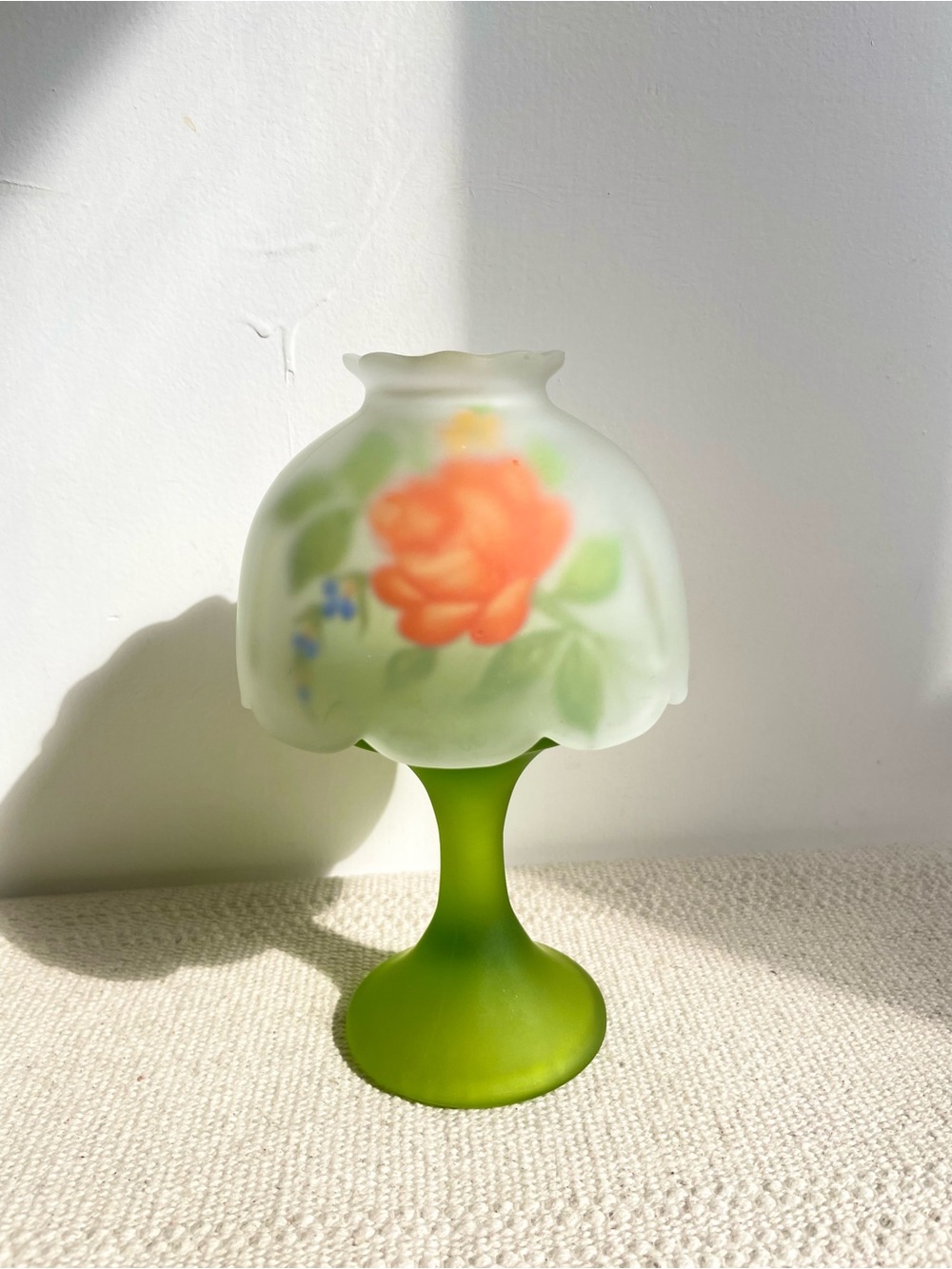 Westmoreland Fairy Lamp Frosted Green Stand Orange Rose